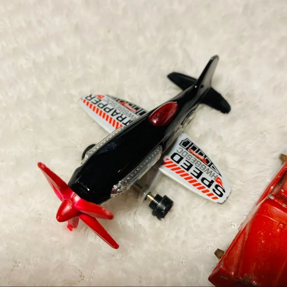 Vintage set 4 metal toy cars tootsie toy midgetoy